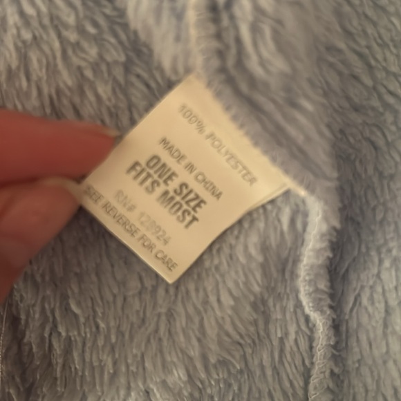 Light Blue Fluffy Robe - Picture 3 of 3
